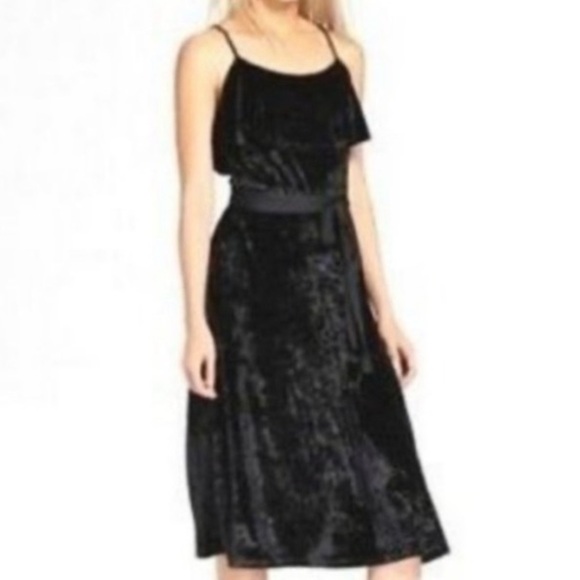 Who What Wear Women’s Midi Dress Small Black Crushed Velvet Ruffle Whimsigoth - Picture 3 of 15